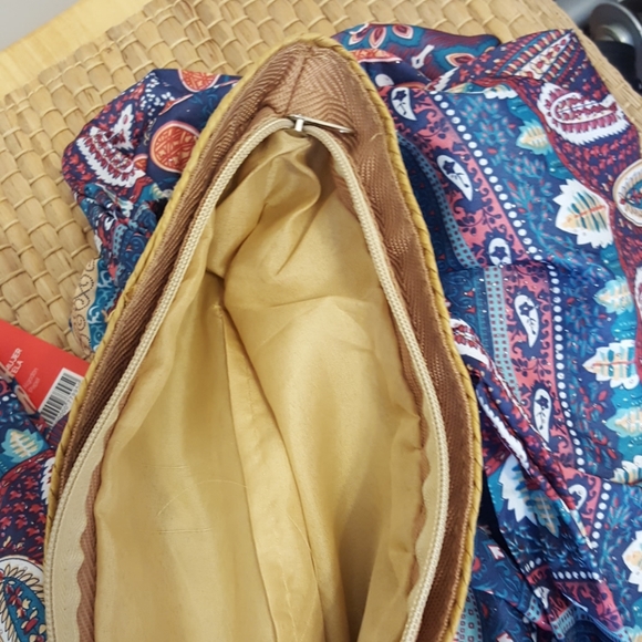 Free Spirit URB shoulder bag NWT - Picture 5 of 8